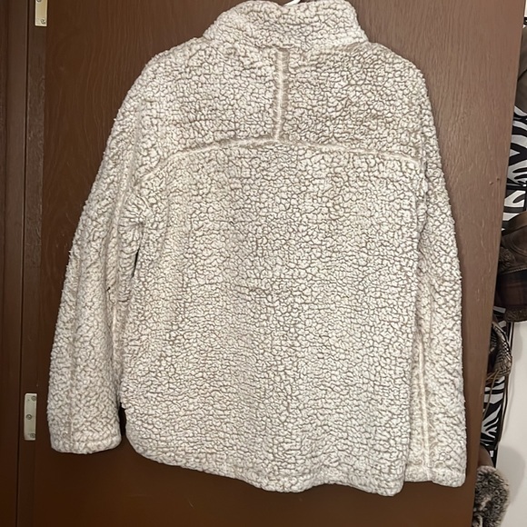 Teddy bear fleece sweater - Picture 6 of 6